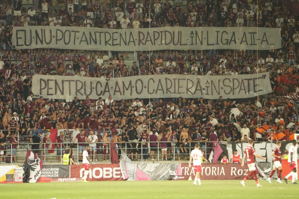 Fanii Rapidului l-au atacat pe Marius Șumudică la derby-ul cu Dinamo