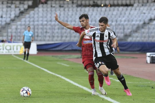 Universitatea Cluj - Sepsi Sf. Gheorghe 3-0. ”Studenții” lui Sabău urcă pe podium