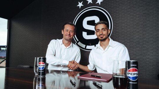 OFICIAL | Albion Rrahmani a fost prezentat de Sparta Praga. Ce a spus Tomas Rosicky despre fostul jucător de la Rapid
