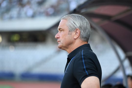 Doi jucători de la Sepsi, scoși din lot de Bernd Storck: ”Trebuie să sufere!”. Antrenorul a izbucnit după eșecul cu U Cluj: ”Nu au respectat regulile, au creat probleme”
