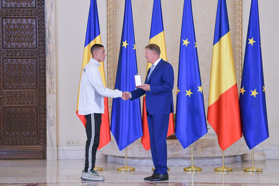 David Popovici și Klaus Iohannis, președintele României
