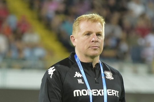Impresarul lui Neil Lennon a rupt tăcerea despre posibila plecare de la Rapid: "Nu are sens!"