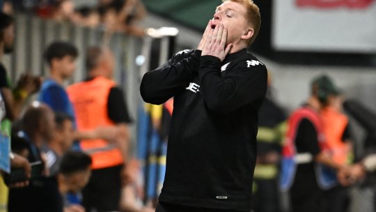 OFICIAL | Neil Lennon, OUT de la Rapid