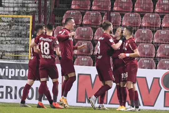 OFICIAL | Unul dintre favoriții lui Dan Petrescu a revenit la CFR Cluj