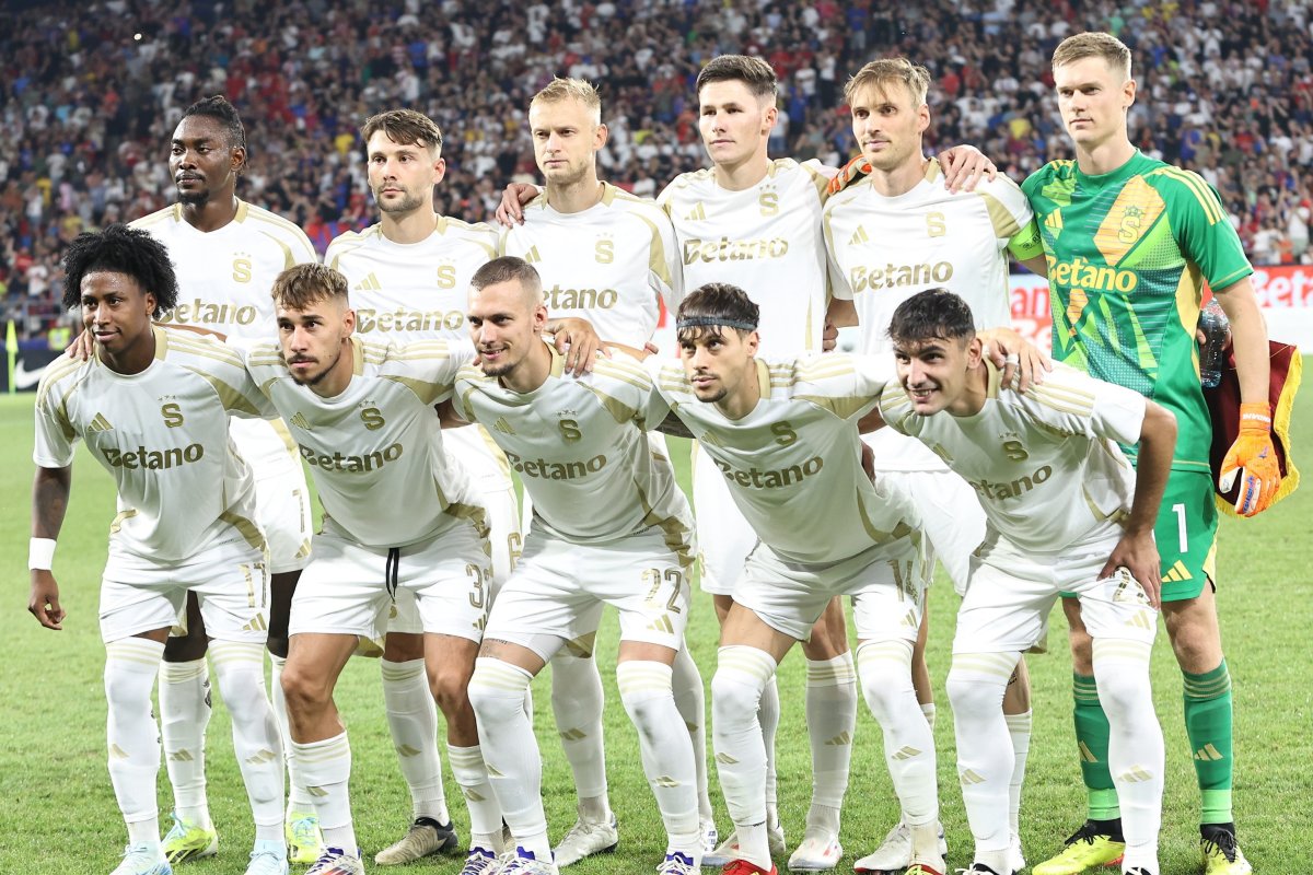 Sparta Praga se va putea baza în cazul calificării în grupe și pe Albion Rrahamni, proaspăt adus de la Rapid