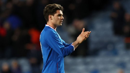 Ianis Hagi i-a cerut sfatul tatălui său pentru transferul la Rapid. Ce i-a transmis ”Regele”