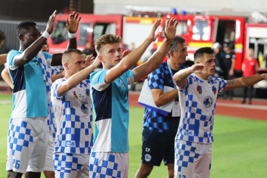 Oficialii Corvinului, șocați de contestația rivalelor din Liga 2: ”Nu știa nimeni de contestații” + Ce obiectiv are echipa și cum au reacționat jucătorii