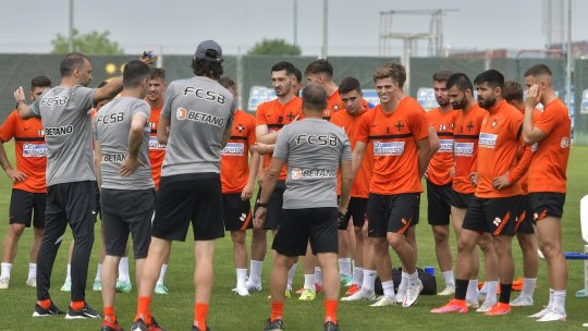 Schimbarea totală a fostului antrenor de la FCSB. Cum a ajuns să arate la doar câțiva ani de la despărțirea de campioană