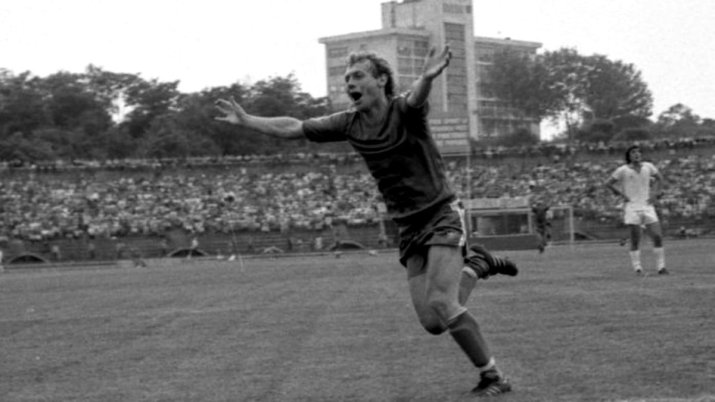 Ilie Balaci a fost desemnat cel mai bun jucător român de două ori (1981, 1982) și a câștigat 3 titluri la Craiova (1974, 1980, 1981)