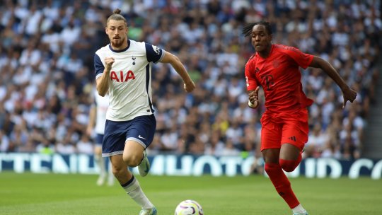 Radu Drăgușin, contre cu Ange Postecoglou! Jamie Carragher a dezvăluit care ar fi motivul pentru care românul nu prinde echipa la Tottenham