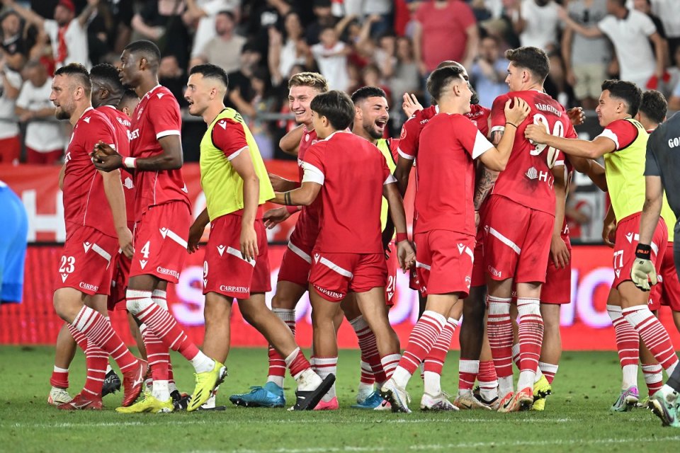 Dinamo a pierdut ultimul meci împotriva celor de la CFR
