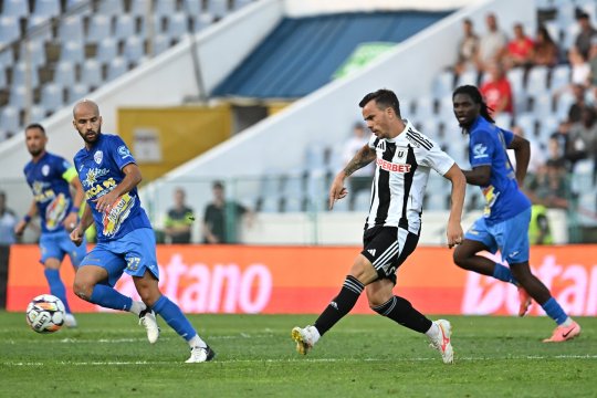 Dan Nistor, mesaj pentru fosta echipă, de pe primul loc din SuperLiga: ”Asta le doresc!” / ”Soția mi-a zis că voi retrograda la Cluj...”. Cum comentează posibila convocare la națională și duelul cu Dinamo