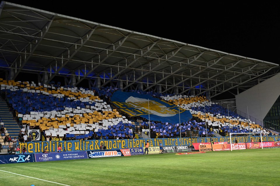 Stadionul Ilie Oană, spectacol pregătit de galerie