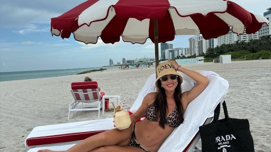 Fosta iubită a lui Marica atrage toate privirile. Ilinca Vandici a mers la plajă și a eclipsat pe toată lumea