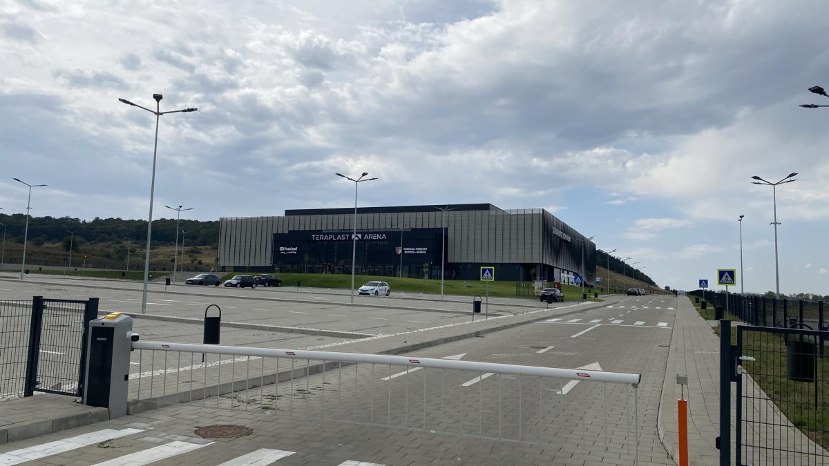 Teraplast Arena este cea mai moderna constructie destinata sportului din Bistrita