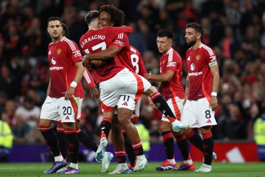 Ce spun cei de la Manchester United după ce au aflat că vor juca cu FCSB