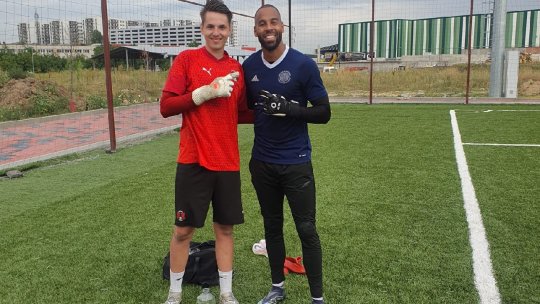 Portarul naționalei Camerunului s-a pregătit în România