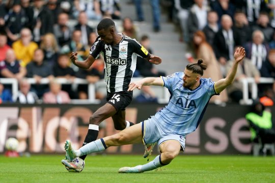 ”A fost intervenția meciului”. Faza care l-a transformat pe Drăgușin în idol la Tottenham