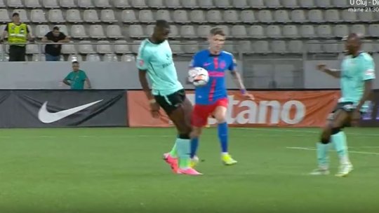 Tavi Popescu a cerut penalty în startul partidei FCSB - UTA! Ce arată reluările