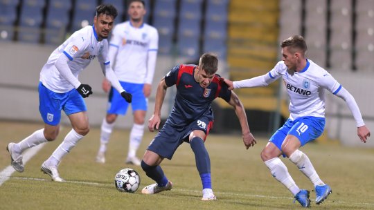 Starul Universității Craiova, desființat de un fost internațional: "Nu contează cum stă părul! Pune mâna și joacă!"