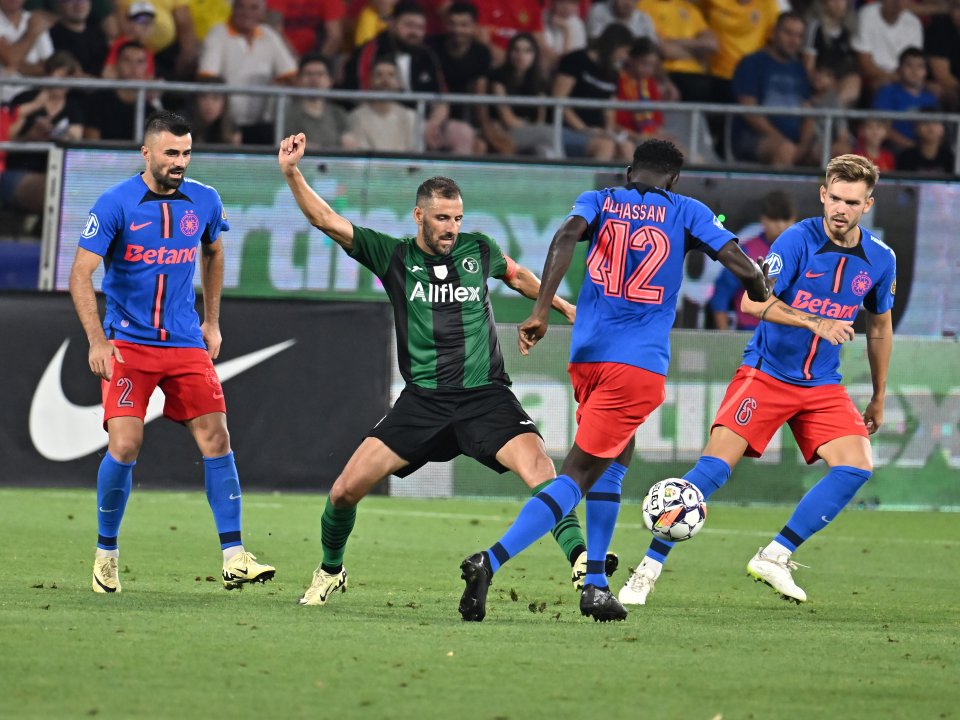 Valentin Crețu, Ivan Buonocunto si Denis Grațian Haruț in meciul dintre FCSB si FC Virtus, contand pentru Preliminariile Ligii Campionilor, desfasurat pe Stadionul Steaua-Ghencea din Bucuresti, marti 16 iulie 2024