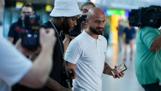 Ultimul transfer al Rapidului a ajuns în România. Primele imagini