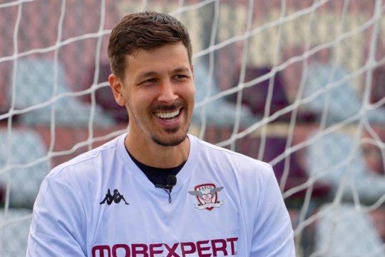 Benjamin Siegrist se destăinuie într-un interviu pentru iAMsport.ro despre viața în România: ”Aici este o țară fascinată de fotbal” + Marea diferență față de fotbalul scoțian