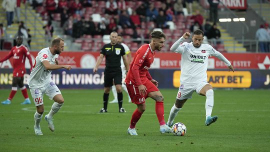 Fanii nu au mai rezistat: scandările care s-au auzit la Arad, după golul marcat de Hermannstadt