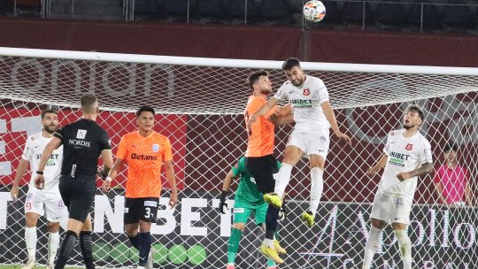 Cine ar mai face ca el? Fotbalistul din Superligă care a refuzat un salariu de trei ori mai mare pentru a rămâne la actuala sa echipă