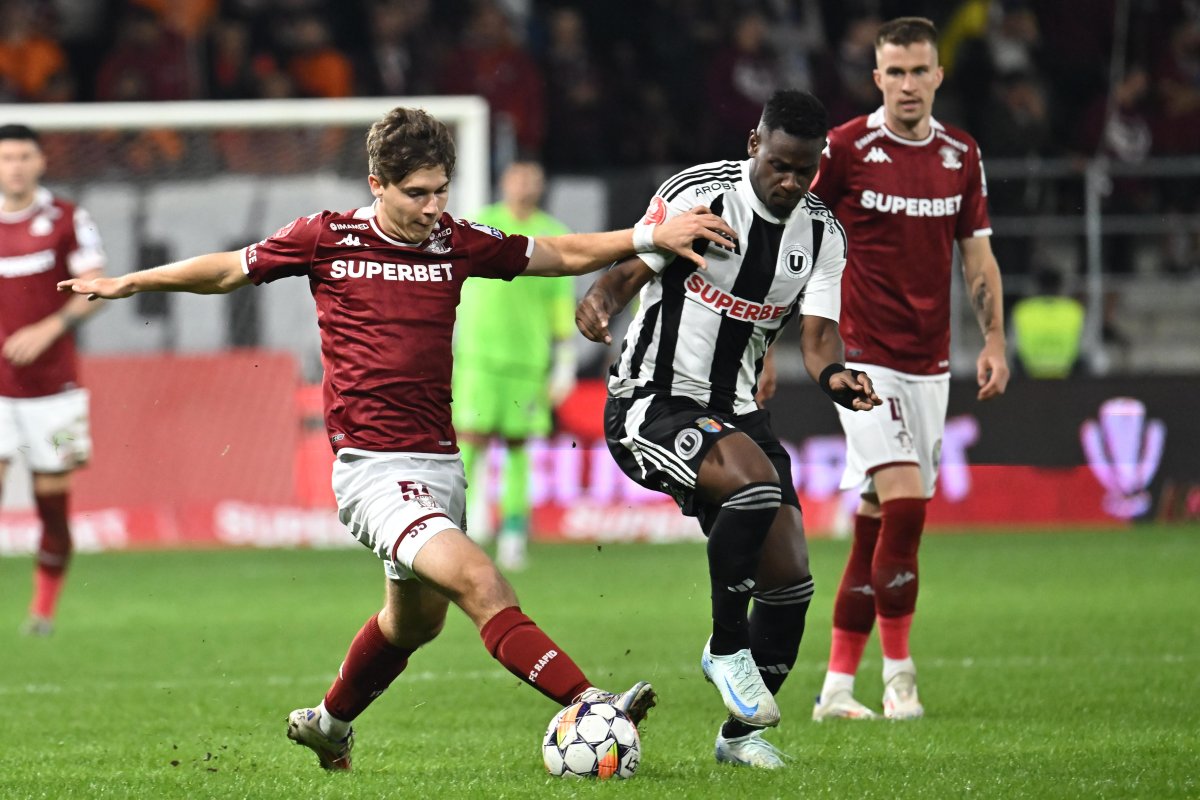 Jucătorii de la Rapid - U Cluj