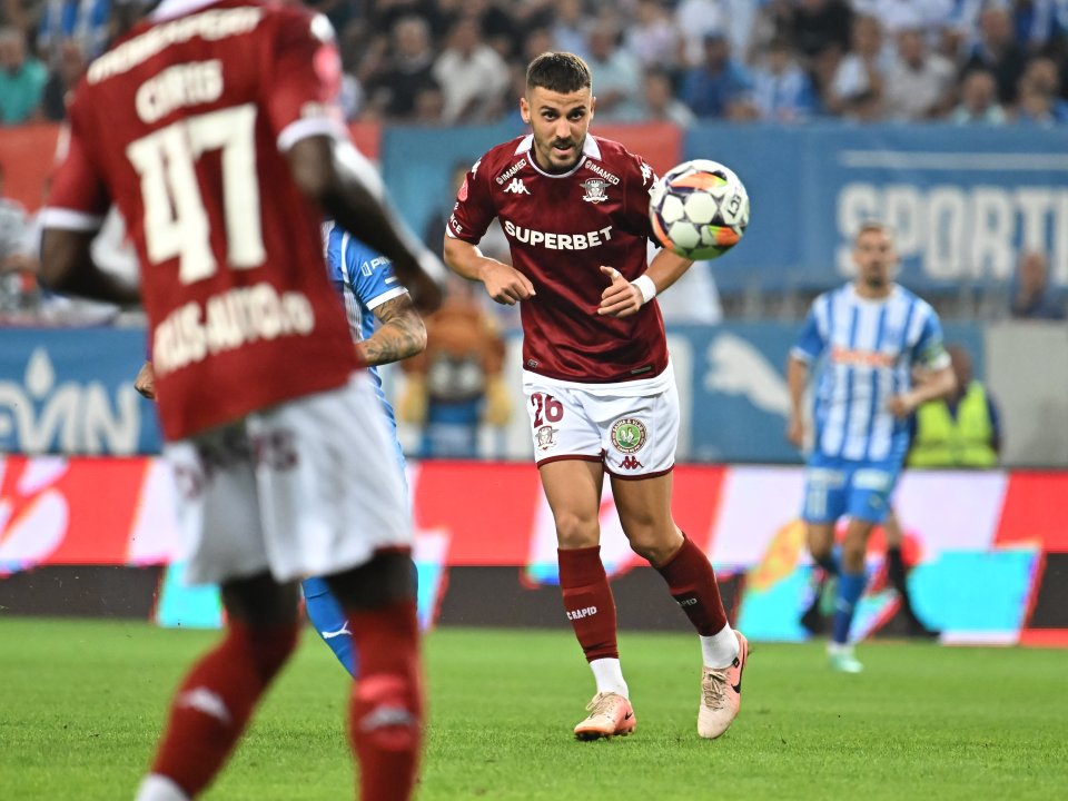 Răzvan Oaidă in meciul dintre Universitatea Craiova si Rapid Bucuresti, contand pentru Superliga, desfasurat pe Stadionul Ion Oblemenco din Craiova, sambata 31 august 2024.