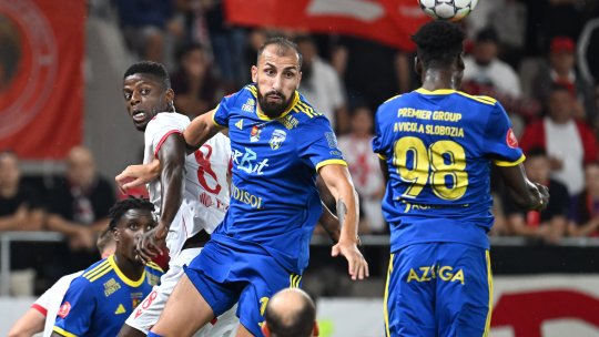 Scandal de rasism în Liga 1! Antrenorul acuzat că și-a jignit jucătorul căruia contractul i-a fost reziliat