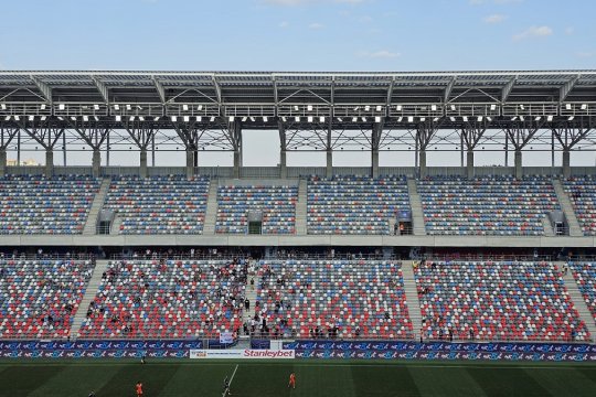 Suporterii au uitat-o pe Steaua. Imagini dezolante din Ghencea + Atacul îndreptat împotriva rivalilor de la FCSB