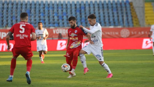 Botoșani - Gloria Buzău, de la ora 18:00, pe iAMsport.ro. Întâlnire de gradul zero între ultimele două locuri
