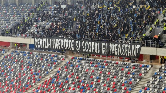 Comunicatul emis de Jandarmerie după incidentele produse înainte de startul meciului FCSB - Petrolul