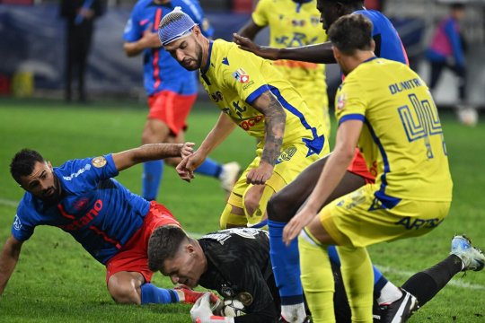 Basarab Panduru a răbufnit după FCSB - Petrolul 1-1: ”400 de zile dacă jucau, nu marcau! Ce meritai? Nu ai avut nicio ocazie!”