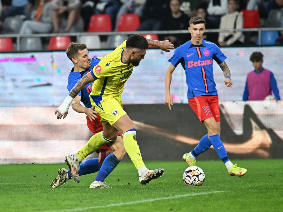 FCSB - Petrolul, meci din Liga 1