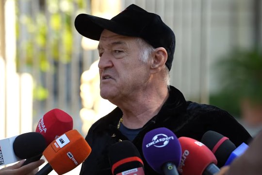 Gigi Becali s-a dezlănțuit la adresa lui Kyros Vassaras: "Vine un grec să ne învețe! Tu îți dai seama unde am ajuns!?"