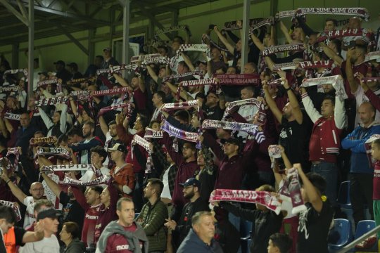 Stadionul din Clinceni, ”invadat” de rapidiști! Probleme la vânzarea biletelor: cum au ajuns fanii giuleșteni să ”domine” arena, deși Slobozia e gazdă