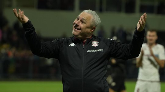 Șumudică a făcut show după victoria Rapidului: ”Un ghiocel trebuie udat când iese, eu sunt stropitoarea!”. Detalii despre accidentarea lui Pop