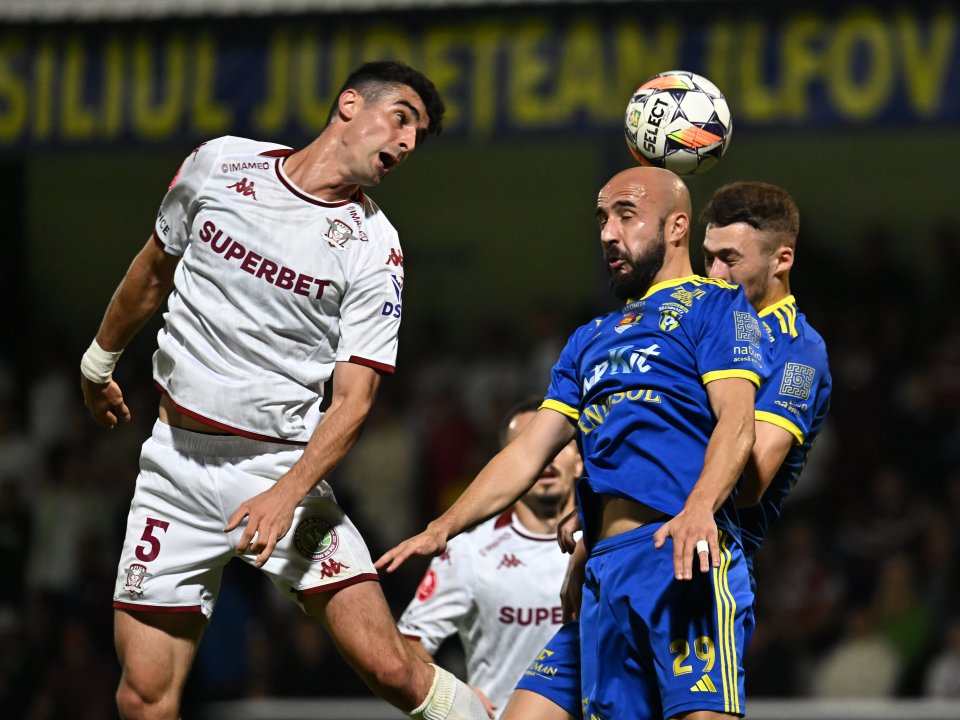 Alexandru Stefan Pascanu, Daniel Marius Serbanica si Ovidiu Ioan Perianu in meciul dintre Unirea Slobozia si Rapid Bucuresti, contand pentru Superliga Superbet, desfasurat pe Clinceni Arena din Clinceni, luni 23 septembrie 2024