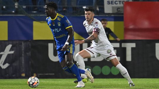 Jucătorul care ar fi trebuit eliminat încă din minutul 9 al meciului Unirea Slobozia - Rapid: "Îi trage una în față! Merita roșu"