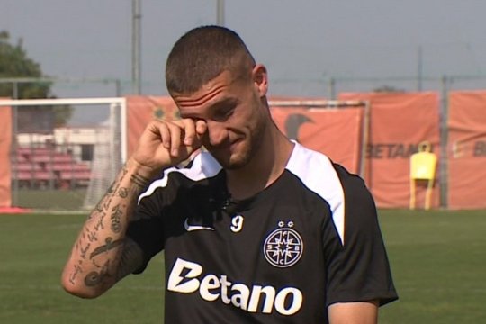 Daniel Bîrligea, în lacrimi! Momentul care l-a emoționat pe noul jucător al FCSB-ului