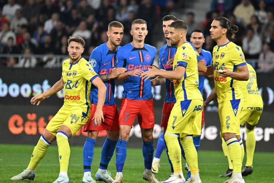 Fostul atacant de la FCSB îi critică strategia lui Gigi Becali: ”Campania de transferuri a fost una haotică!”