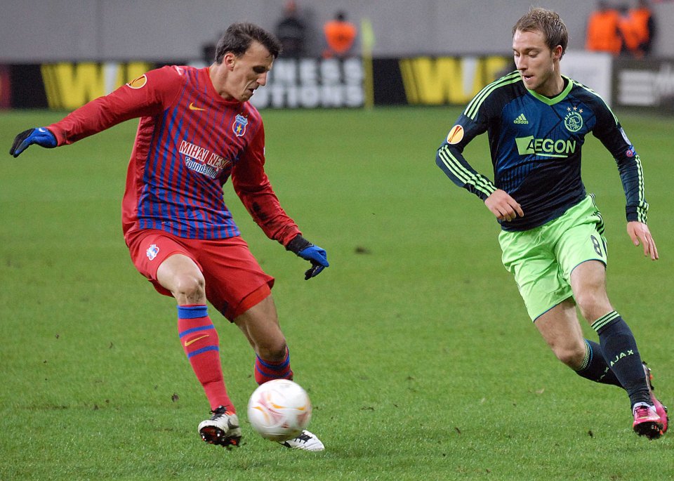 Vlad Chiricheș, în duelul cu Ajax, 2012/13