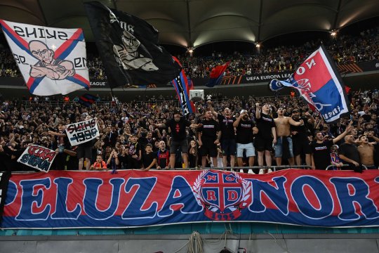 Fanii FCSB, mesaj direct pentru rivalii de la Steaua, la duelul cu RFS! Bannerul care a fost afișat în fața Arenei Naționale, la finalul partidei