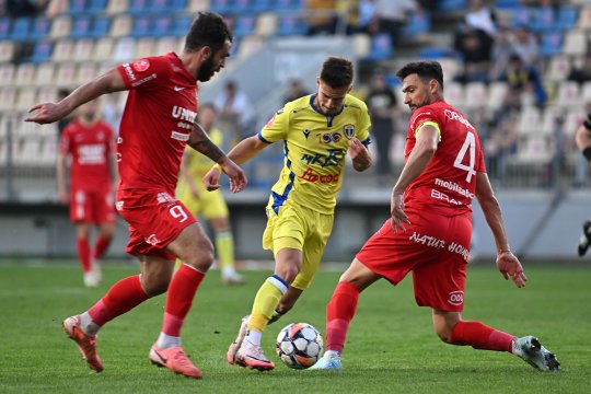 Măldărășanu surprinde după eșecul drastic suferit cu Petrolul: "Tactic nu au greșit nimic"