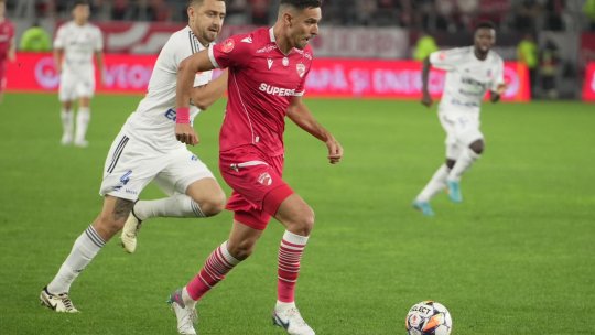 Prezențe de lux la Dinamo - Botoșani. "Câini" cu renume au venit pe Arcul de Triumf