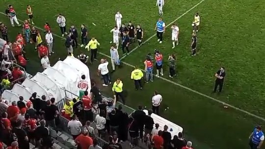 Suporterii lui Dinamo au răbufnit după meciul cu Botoșani! Gesturile reprobabile făcute