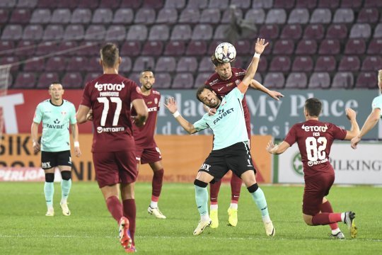 CFR - UTA Arad 1-3. Surpriză în Gruia, unde echipa lui Petrescu pierde în fața lui Rednic